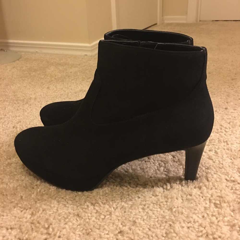 ♥️SOLD♥️Rockport Ankle Booties Boots